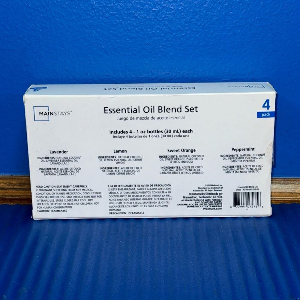 NEW MainStays Essential Oil Diffuser With 4 Oils - Picture 2 of 2